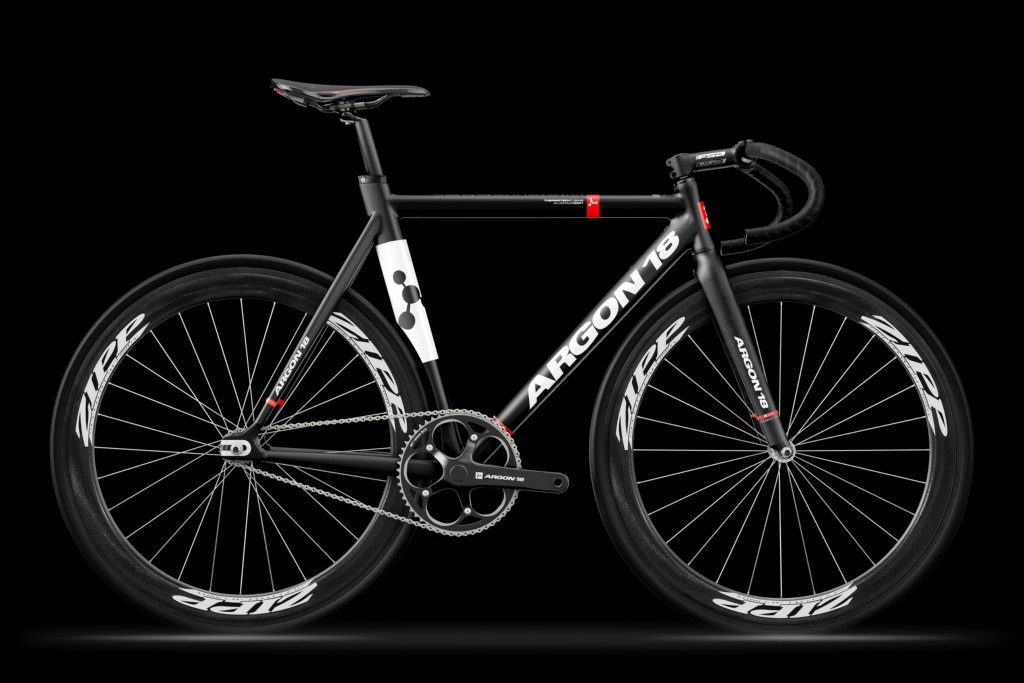 E99_2015_zipp_sideview_01